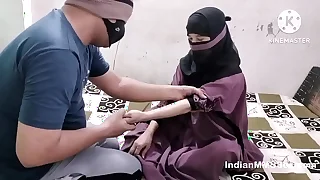 Indian Muslim Bhabhi In Hijab Hot Sex Everywhere Husband